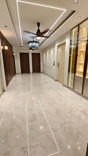 Building Lobby in 4 BHK Apartment at ATS Triumph, Sector 104 – for Sale