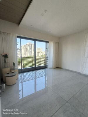 Room in 5 BHK Apartment at Uma Residences, Bhayli – for Sale