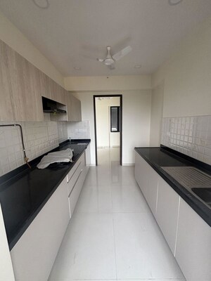 Building Lobby in 3 BHK Apartment at Kalpataru Magnus, Bandra East – for Sale