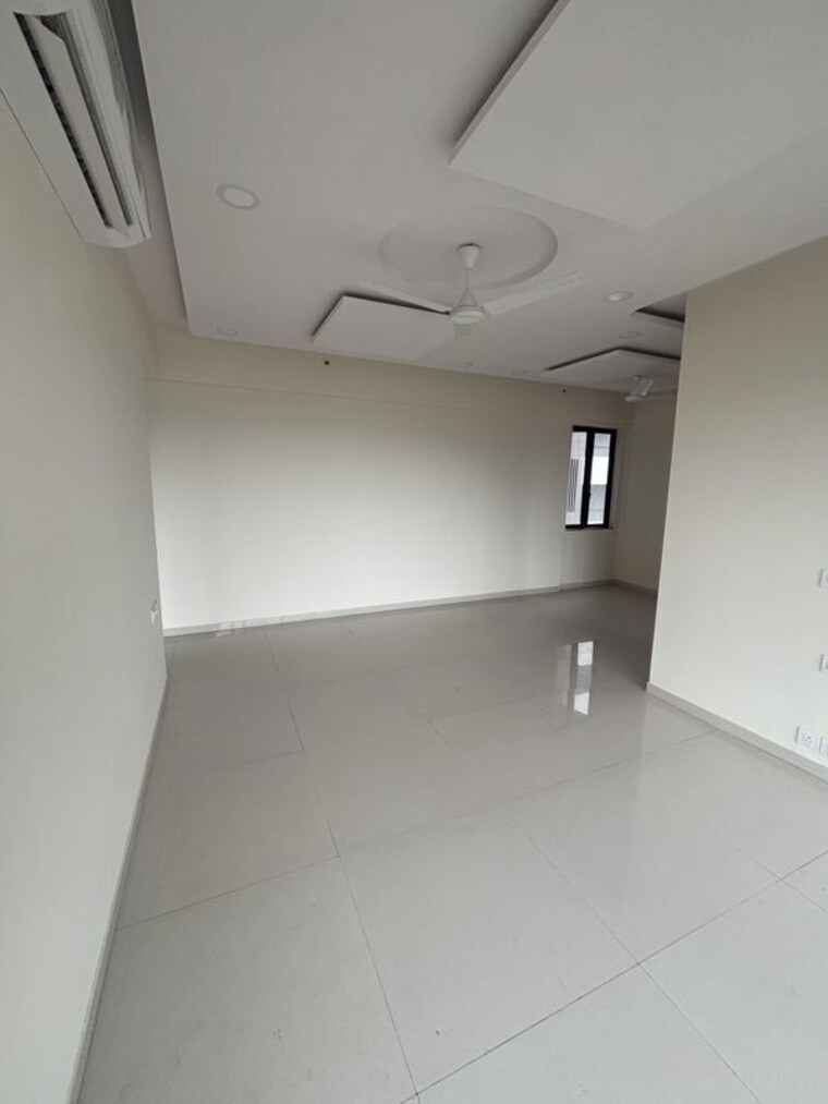 Room, kalpataru-magnus 3 Bedroom 1180 Sq.Ft. Apartment In Bandra East Mumbai 10643561