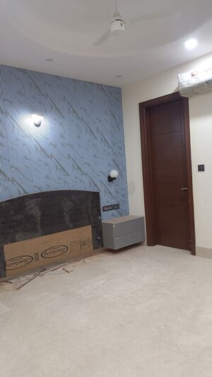 Bathroom in 3 BHK Builder Floor at East Patel Nagar – for Rent