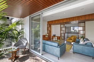 Living Room in 4 BHK Apartment at Samanvay Solitaire, Vasna Bhayli Road – for Sale