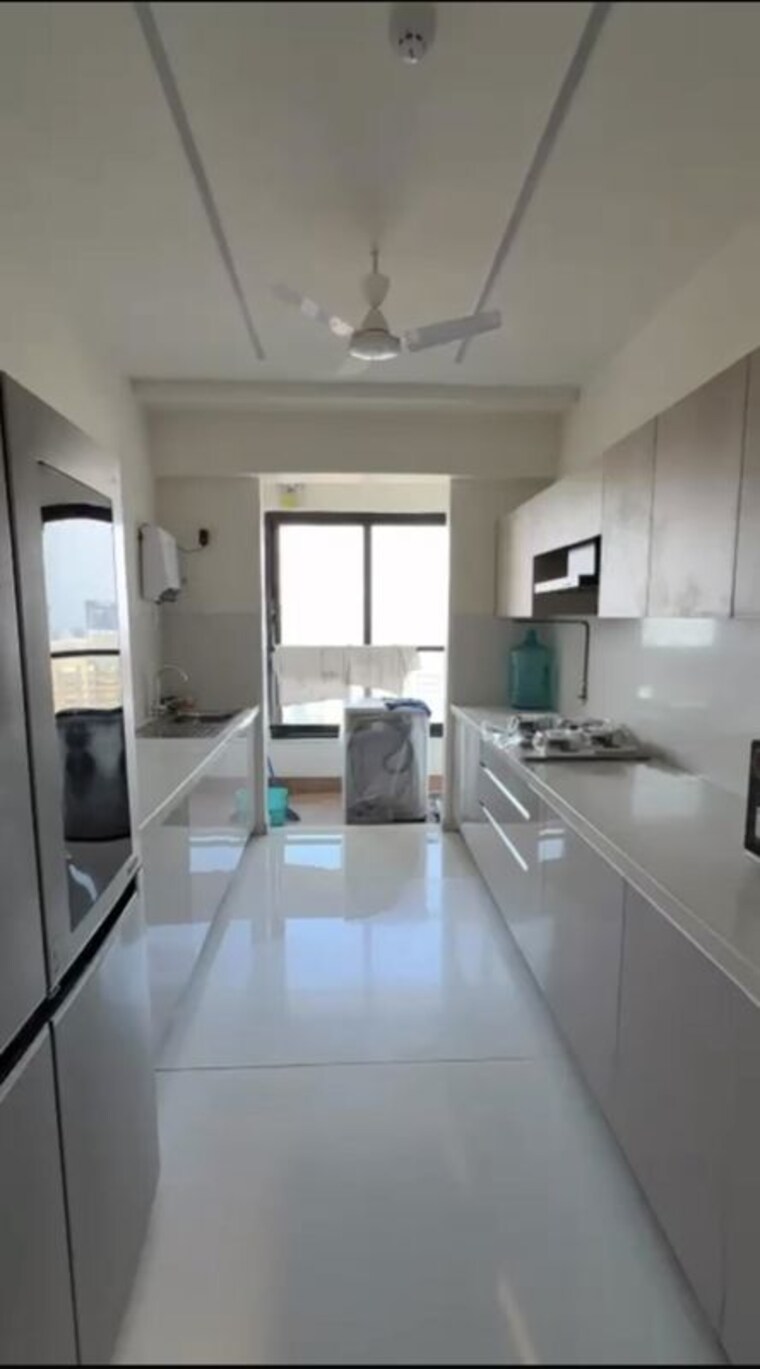 Team Area, kalpataru-magnus 5 Bedroom 1670 Sq.Ft. Apartment In Bandra East Mumbai 10643598