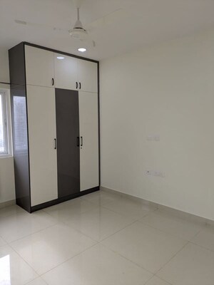 Room in 3 BHK Apartment at Prestige Tranquil, Kokapet – for Rent