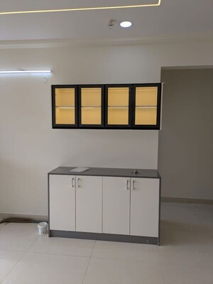 Room in 3 BHK Apartment at Prestige Tranquil, Kokapet – for Rent