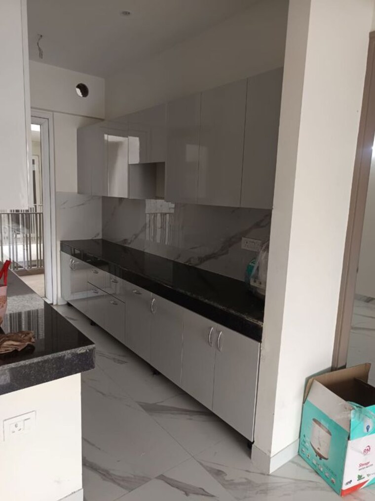 Kitchen, smart-world-gems 2.5 Bedroom 1203 Sq.Ft. Builder Floor In Sector 89 Gurgaon 10643617