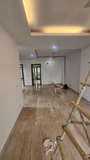 3 BHK Builder Floor For Rent in New Rajinder Nagar