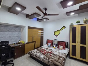Bedroom in 3 BHK Penthouse at Vasundhara Enclave – for Sale