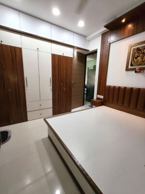 Bedroom in 2 BHK Apartment at Chembur – for Rent