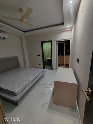 Bedroom in 3 BHK Builder Floor at Sector 42 – for Rent