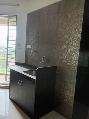 Furnished Amenities in 3 BHK Apartment at Vashi Sector 26 – for Rent