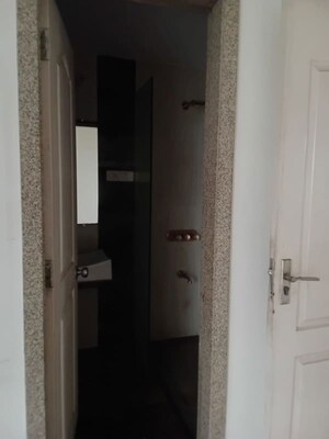 Bathroom in 3 BHK Apartment at Vashi Sector 26 – for Rent
