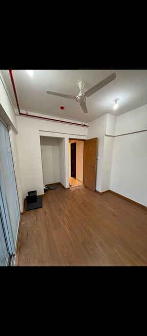 Room in 3 BHK Penthouse at Gera Planet Of Joy, Kharadi – for Rent