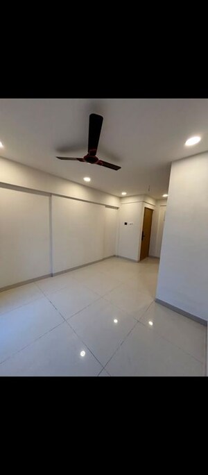 Room in 3 BHK Penthouse at Gera Planet Of Joy, Kharadi – for Rent