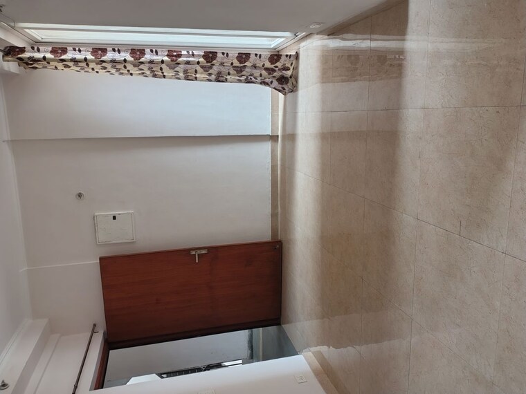 Bathroom, amrapali-riverview 2 Bedroom 845 Sq.Ft. Apartment In Amrapali Leisure Valley Greater Noida 10643694