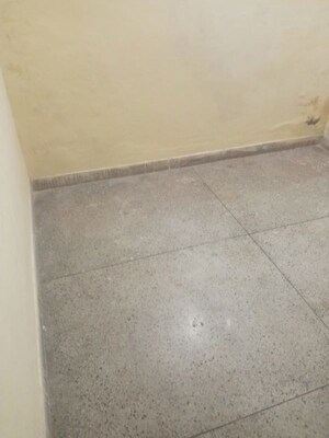 Room in 1 BHK Independent House at Beta I Greater Noida – for Rent