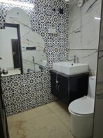 2 BHK 100 Sq.Yd. Builder Floor in Kalkaji
