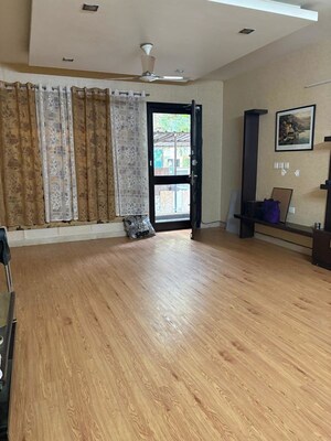 4 BHK Builder Floor For Rent in DLF Royale Residences, Dlf Phase I