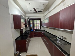 Kitchen in 4 BHK Builder Floor at DLF Royale Residences, Dlf Phase I – for Rent