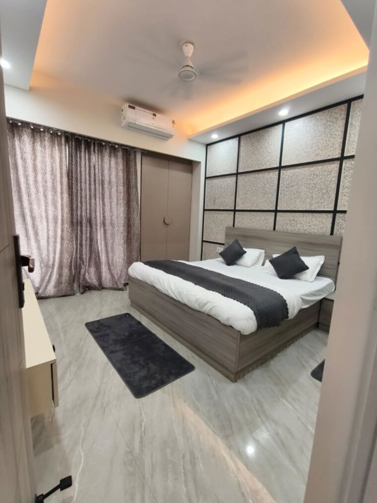 Bedroom, sector 57 3 Bedroom 3280 Sq.Ft. Builder Floor In Sector 57 Gurgaon 10643723
