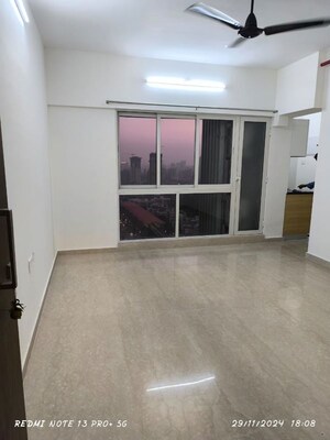 Room in 1 BHK Apartment at Omkar Signet, Malad East – for Rent