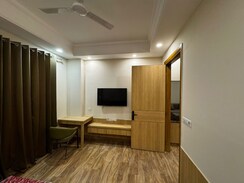 1 BHK Builder Floor For Rent in Sector 46