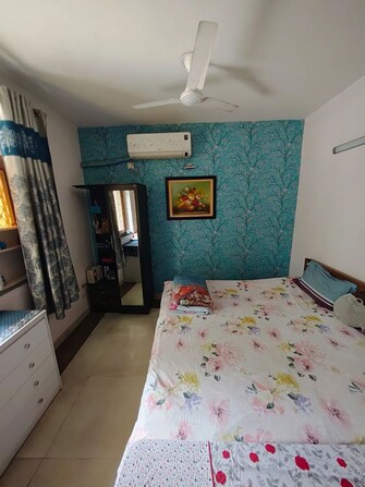 2 BHK 200 Sq.Yd. Builder Floor in DLF Royale Residences