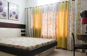 Bedroom in  Pg at Malad West – for Rent