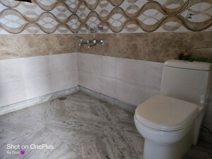 Bathroom in 4 BHK Villa at Ansal Sushant Lok I, Sector 43 – for Rent