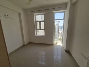 Room in 2 BHK Apartment at Shree Vardhman Mantra, Sector 67 – for Sale