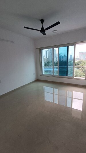 Master Bedroom in 2 BHK Apartment at Prarthana La Alteza, Andheri West – for Rent