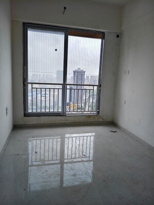 Room in 2 BHK Apartment at DGS Sheetal Ekta, Malad East – for Rent