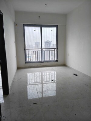 Room in 2 BHK Apartment at DGS Sheetal Ekta, Malad East – for Rent