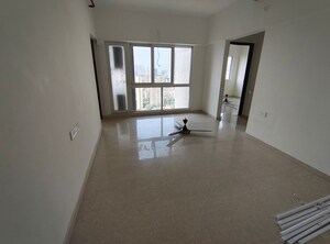 1 BHK Apartment For Rent in Omkar Signet, Malad East