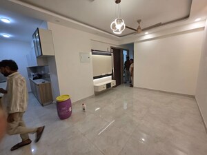 Room in 4 BHK Apartment at Birla Navya, Sector 63a – for Rent