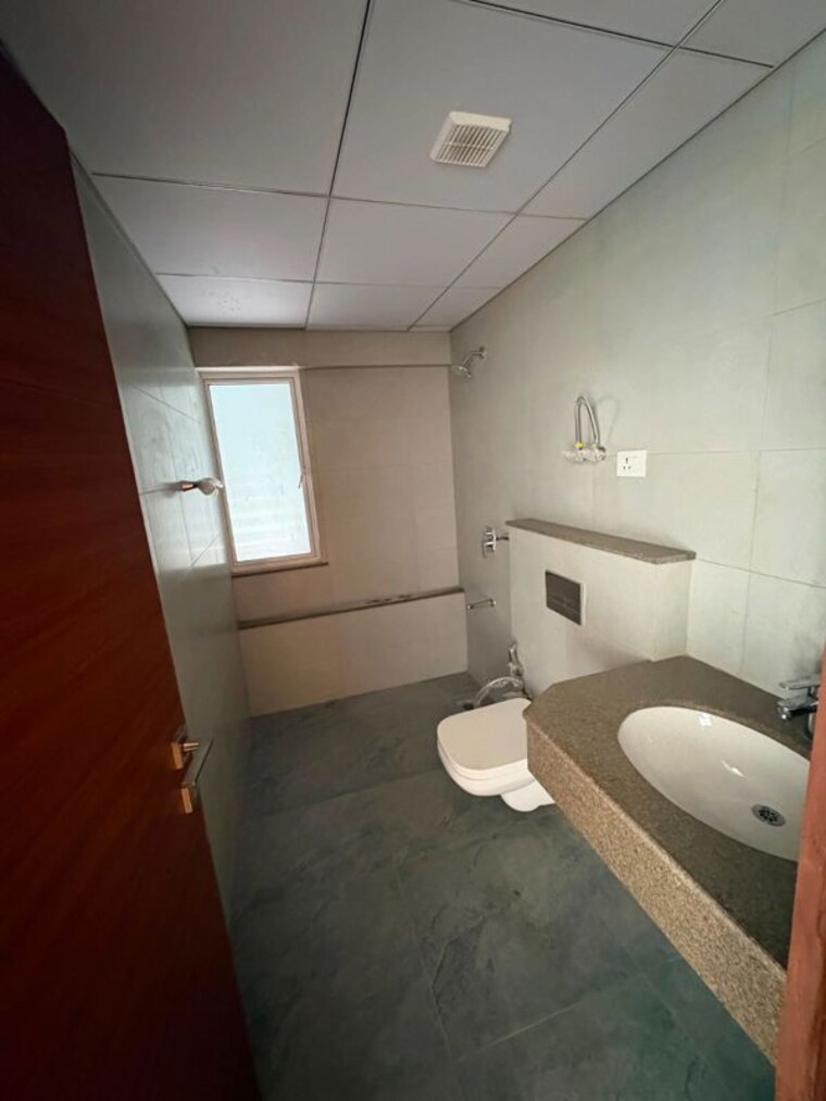 Bathroom, godrej-meridien 3 Bedroom 1855 Sq.Ft. Apartment In Sector 106 Gurgaon 10643776
