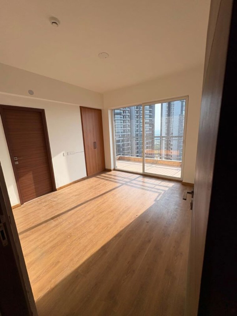 Room, godrej-meridien 3 Bedroom 1855 Sq.Ft. Apartment In Sector 106 Gurgaon 10643776