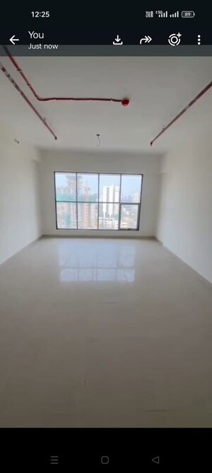Room in 2 BHK Apartment at Vrindavan Society Goregaon, Goregaon East – for Rent