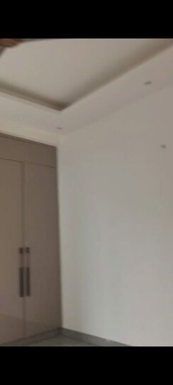 3 BHK + Servant Room Apartment For Rent in JKG Palm Resort