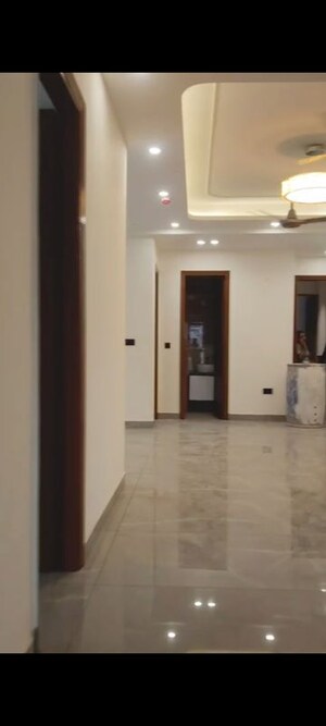 Room in 3 BHK Apartment at JKG Palm Resort, Raj Nagar Extension – for Rent