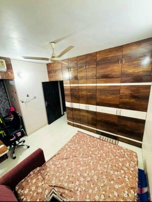 Furnished Amenities in 2 BHK Apartment at Oscar Om Ambe Smruti, Mulund West – for Rent