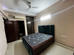 Bedroom in 3 BHK Builder Floor at Sector 52 – for Rent