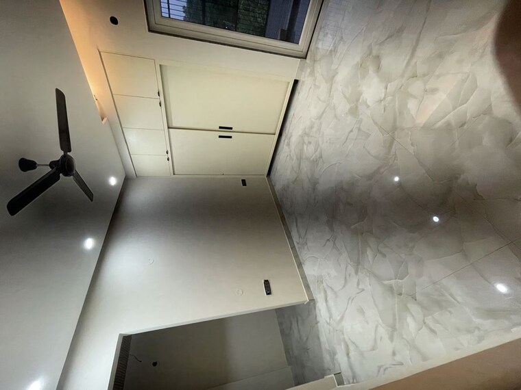 Room, sector 9a 3 Bedroom 204 Sq.Yd. Builder Floor In Sector 9a Gurgaon 10643835