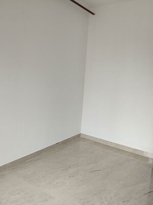 Room in 4 BHK Apartment at ND Palai Towers, Goregaon West – for Rent