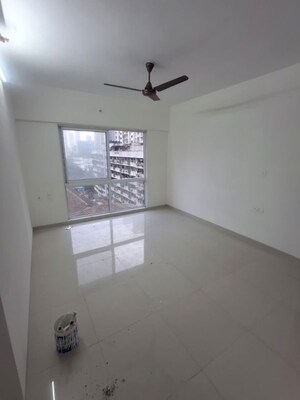 Room in 1.5 BHK Apartment at Alliance Fortuna Blue, Lower Parel – for Rent