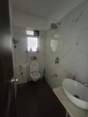 Bathroom in 1.5 BHK Apartment at Alliance Fortuna Blue, Lower Parel – for Rent