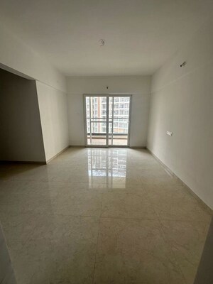 Room in 3 BHK Apartment at Majestique Towers, Kharadi – for Sale