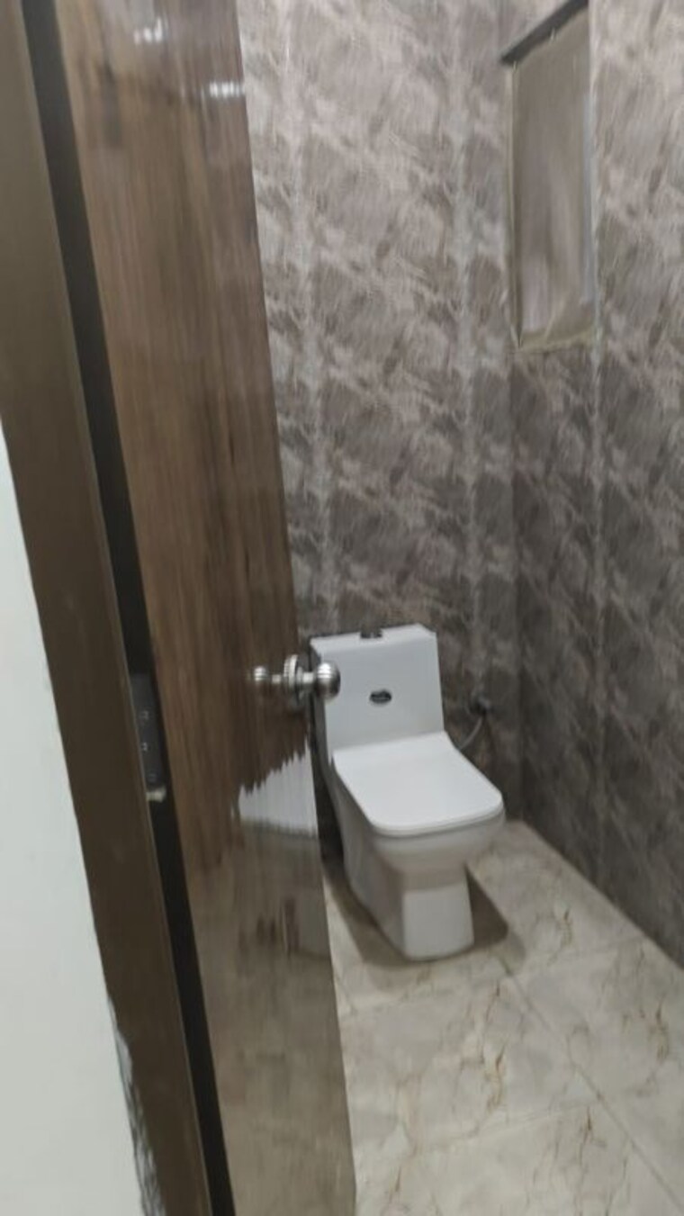 Bathroom, mehrauli 3 Bedroom 5700 Sq.Ft. Independent House In Mehrauli Delhi 10643888