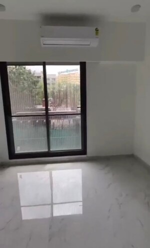 Bedroom in 2 BHK Apartment at Heritage Apartments Bandra, Bandra West – for Rent