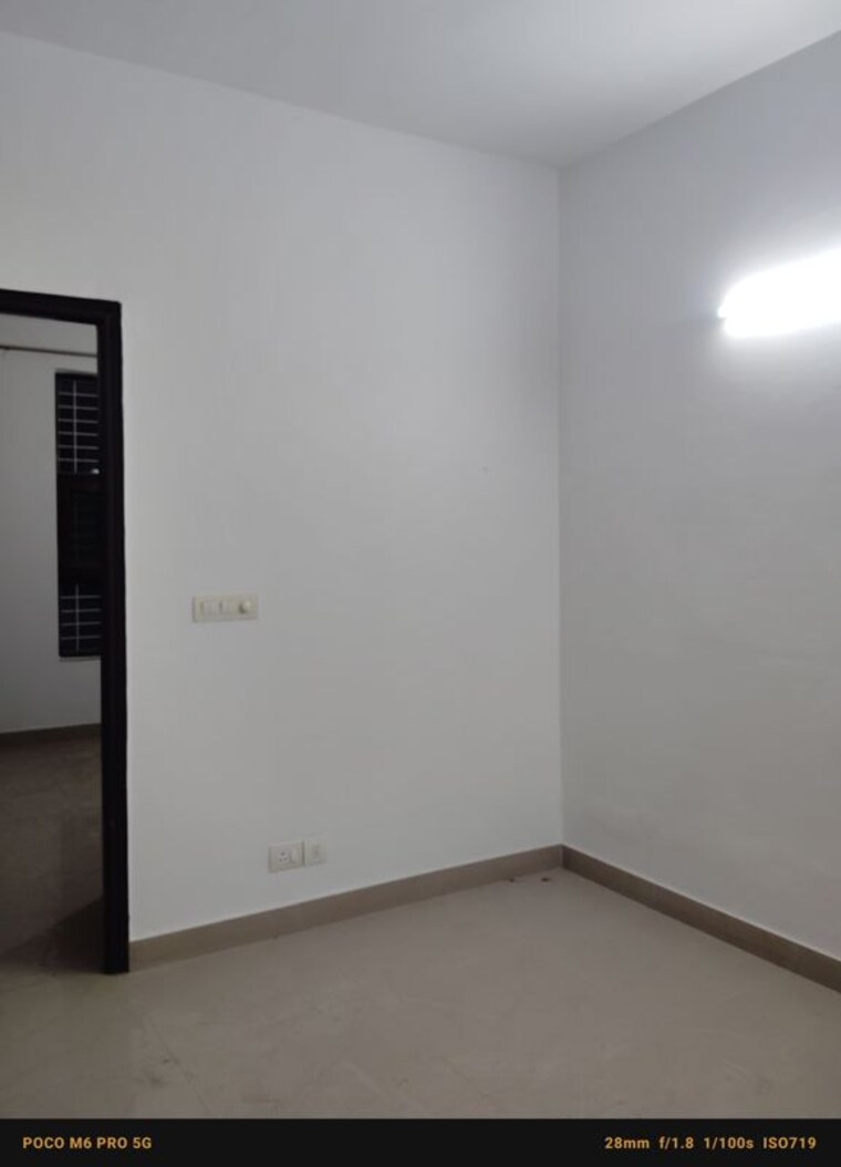 Room, sector 45 2 Bedroom 180 Sq.Ft. Builder Floor In Sector 45 Gurgaon 10643910